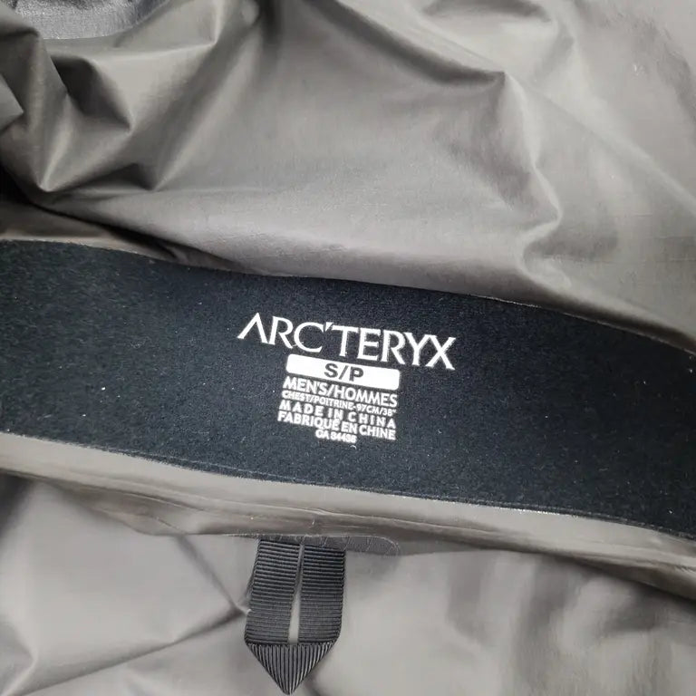 Arcteryx x Beams Beta SL