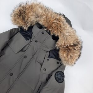 where is canada goose fur from?